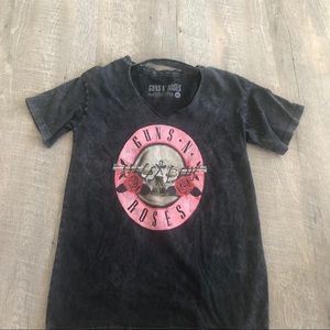 Guns n’ Roses distressed T-shirt